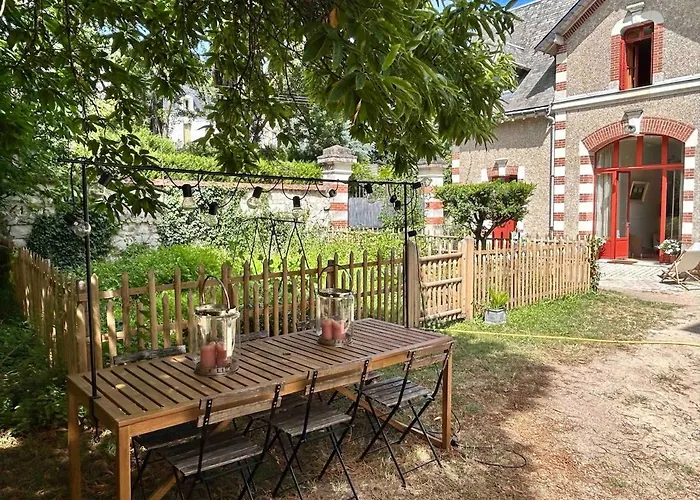 Tatil Evi Jolie Maison Avec Jardin Proche Du Centre Au Calme Comme A La Campagne